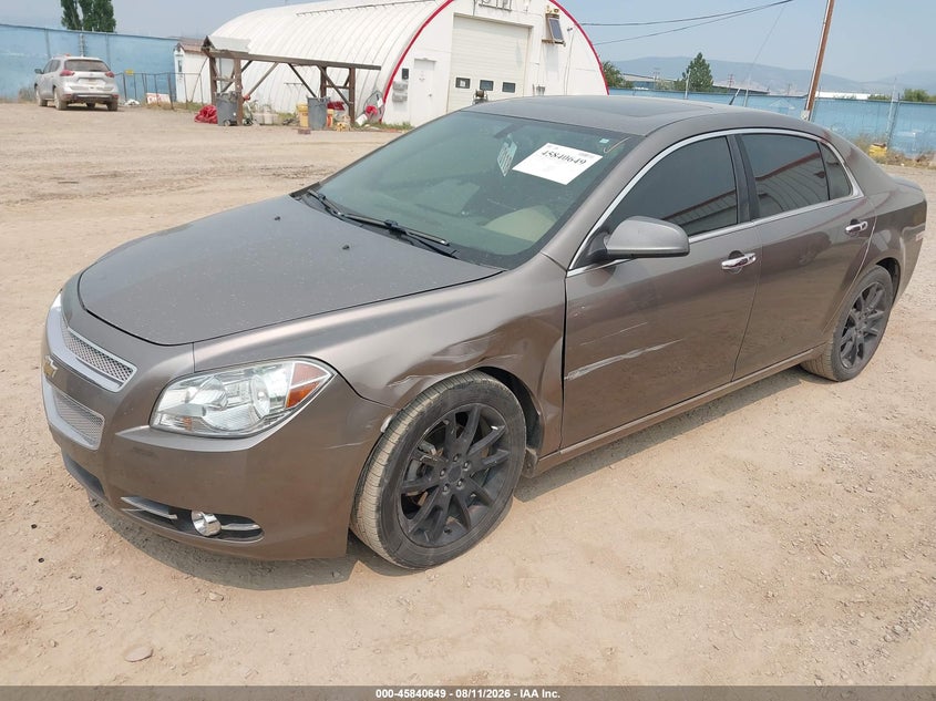 2010 CHEVROLET MALIBU LTZ - zdjęcie 2