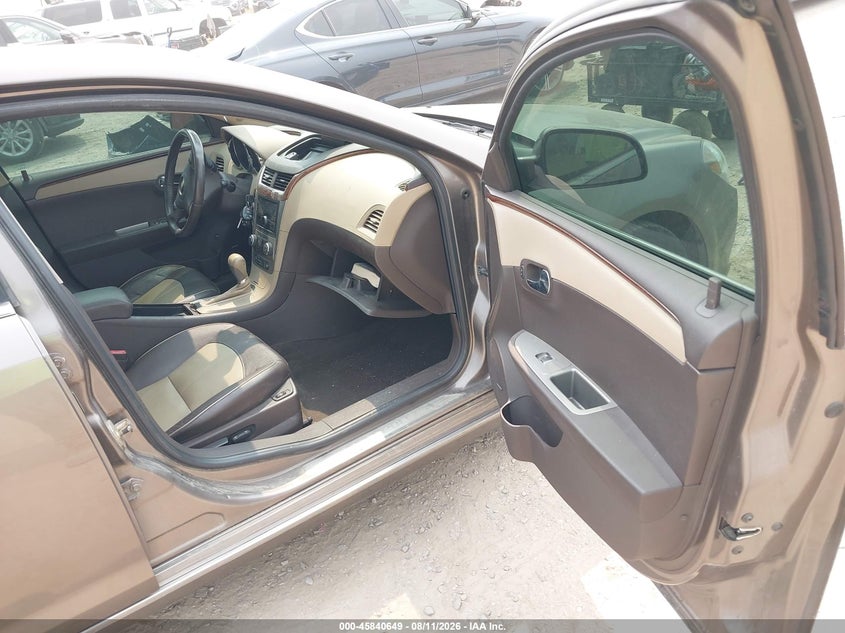 2010 CHEVROLET MALIBU LTZ - zdjęcie 5