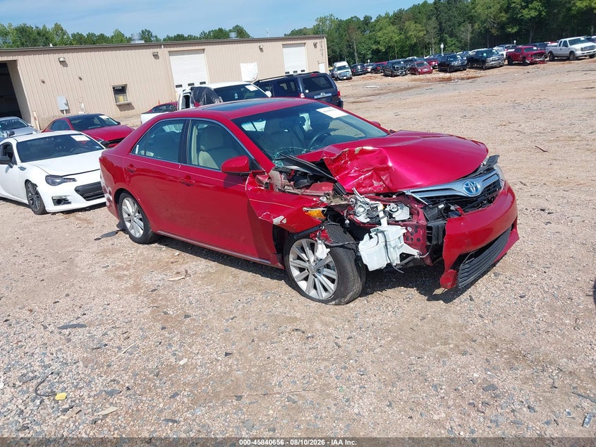 2014 TOYOTA CAMRY HYBRID auction photo 1
