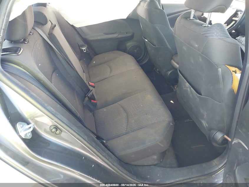 2017 TOYOTA PRIUS auction photo 8