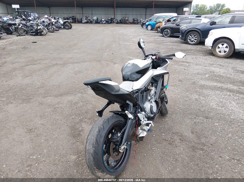 2026 CF MOTO 675SS auction photo 4