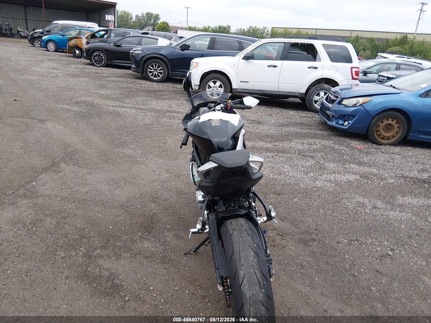 2026 CF MOTO 675SS auction photo 6