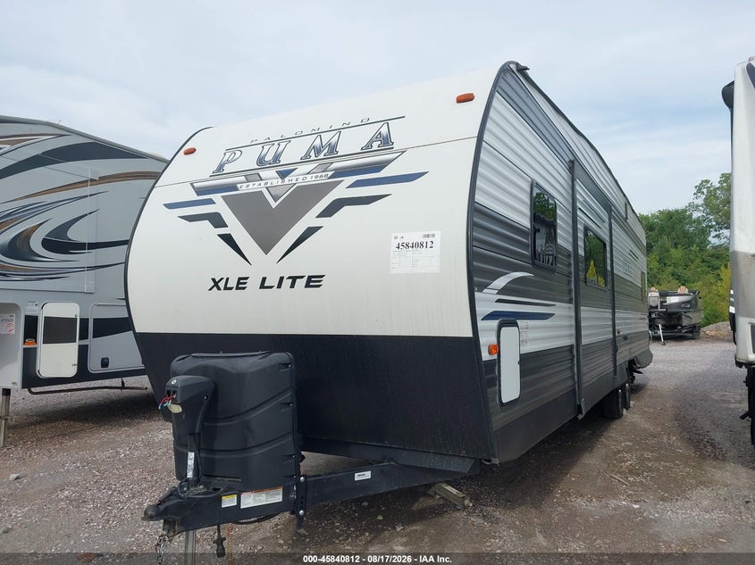 2021 FOREST RIVER TRAVEL TRLR auction photo 2