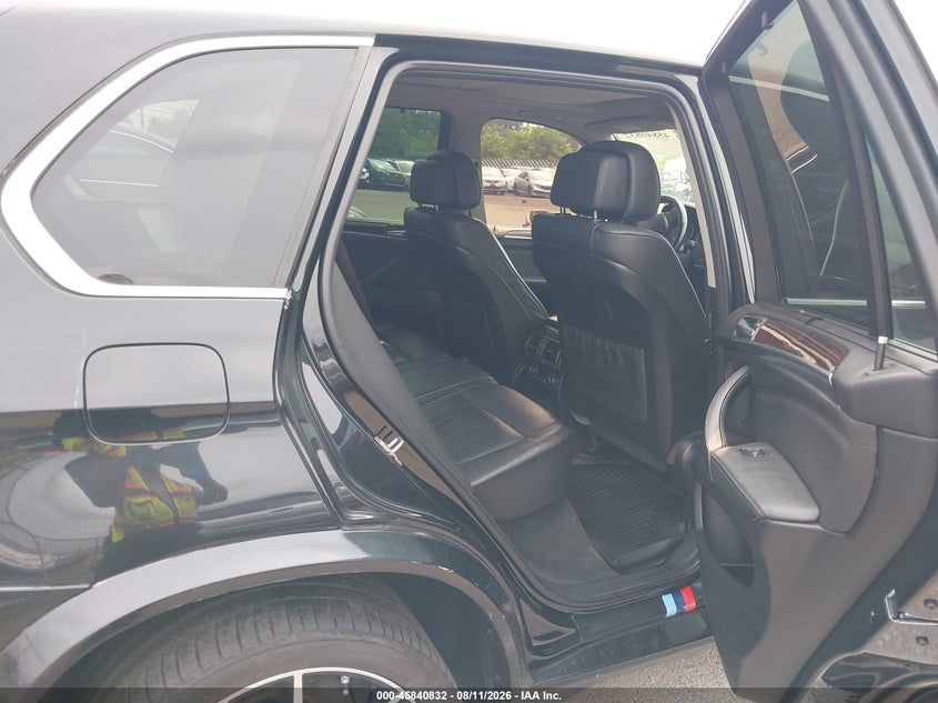 BMW X5 2010 VIN 5UXFE8C56AL311075