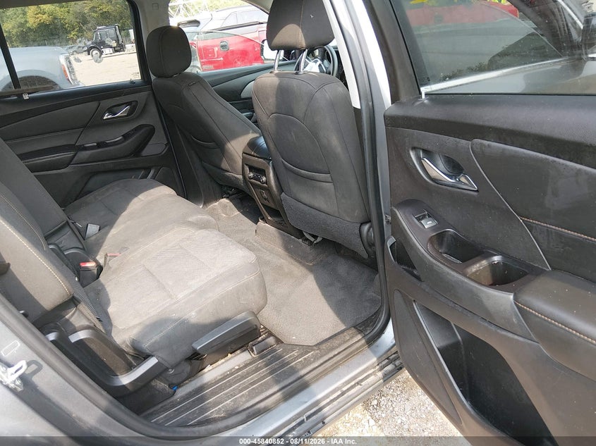 2019 CHEVROLET TRAVERSE auction photo 8