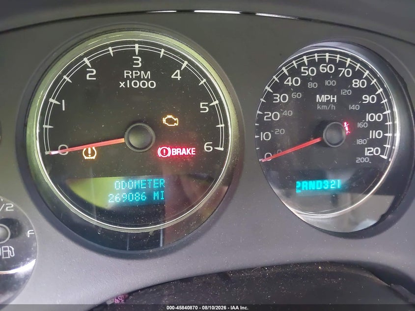 2007 CHEVROLET SUBURBAN LS · Фото 7