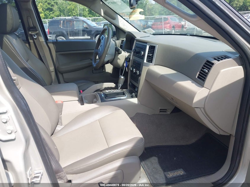 2008 JEEP GRAND CHEROKEE auction photo 5