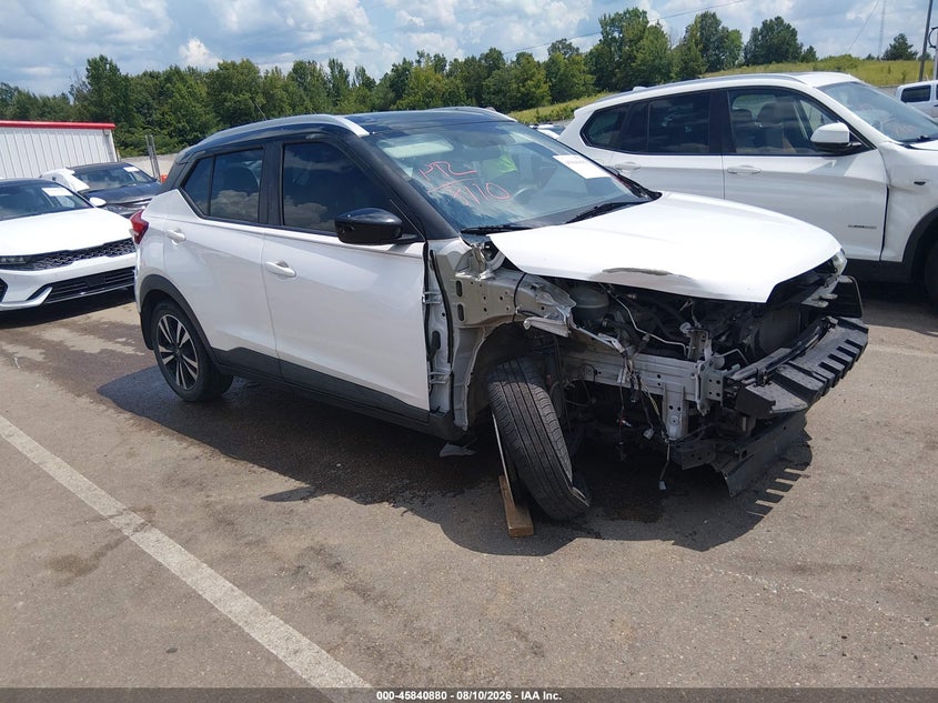2019 NISSAN KICKS auction photo 1