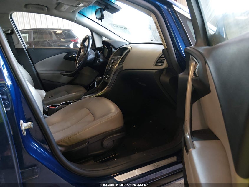 2013 BUICK VERANO auction photo 5