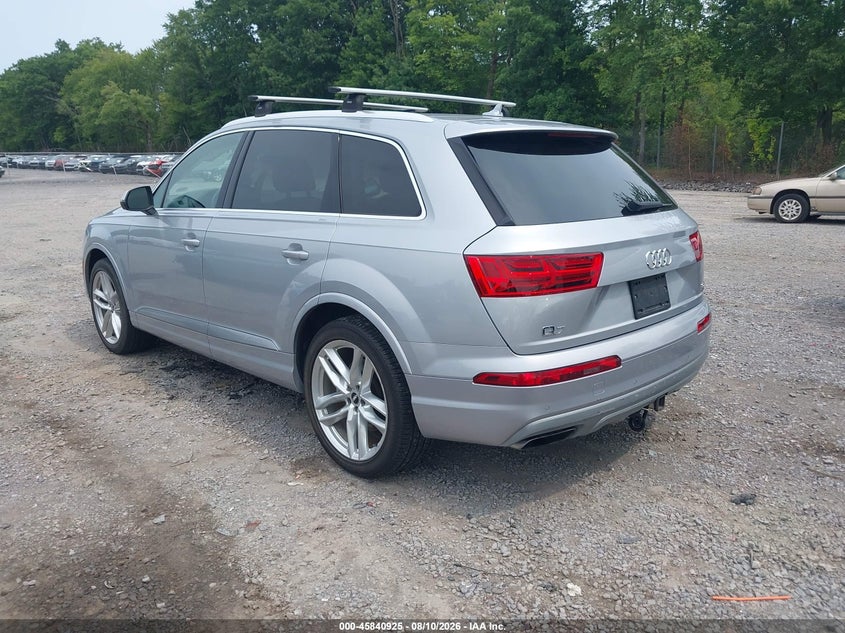 AUDI Q7 2017 VIN WA1VAAF77HD010312