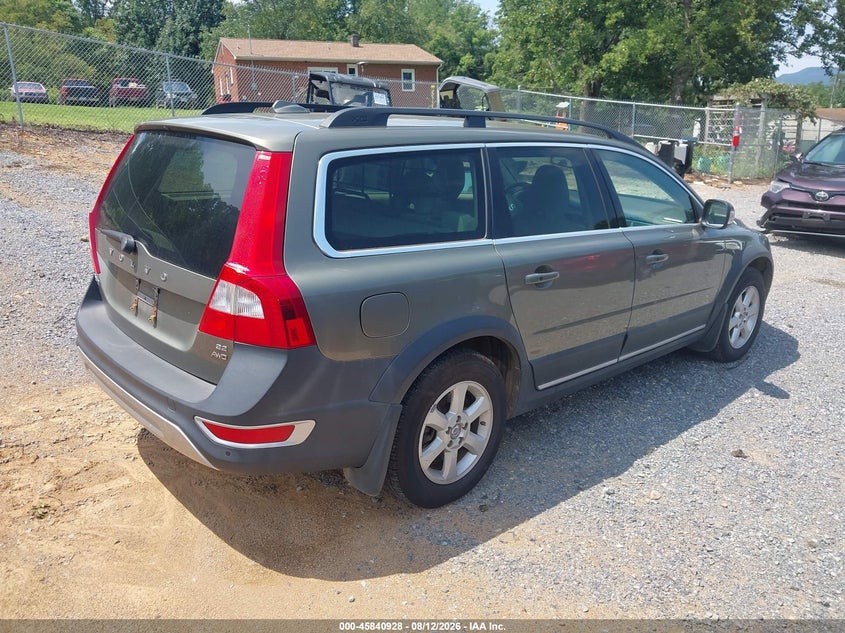 2010 VOLVO XC70 auction photo 4