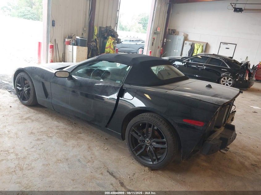2005 CHEVROLET CORVETTE auction photo 3