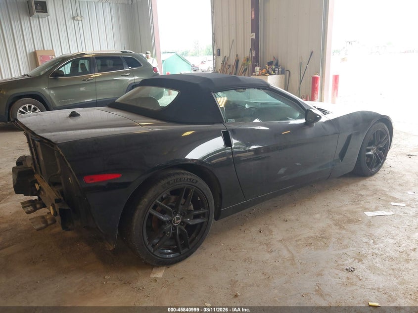2005 CHEVROLET CORVETTE auction photo 4