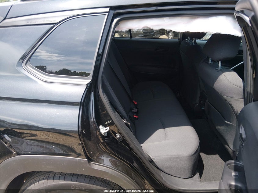 2026 TOYOTA COROLLA CROSS auction photo 8