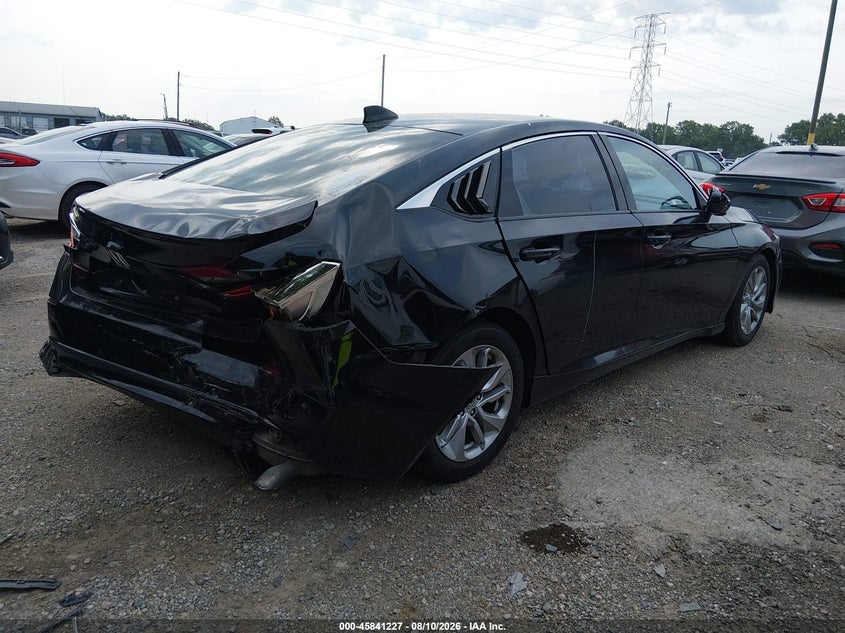 2018 HONDA ACCORD auction photo 4