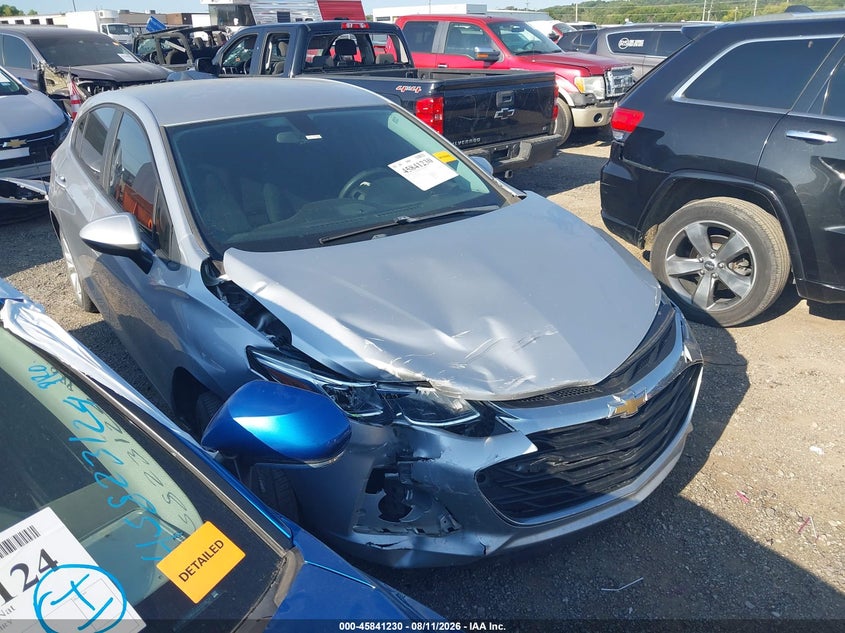 2019 CHEVROLET CRUZE LS