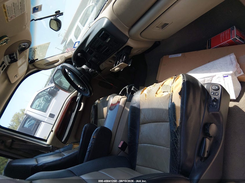 2005 FORD EXCURSION auction photo 5