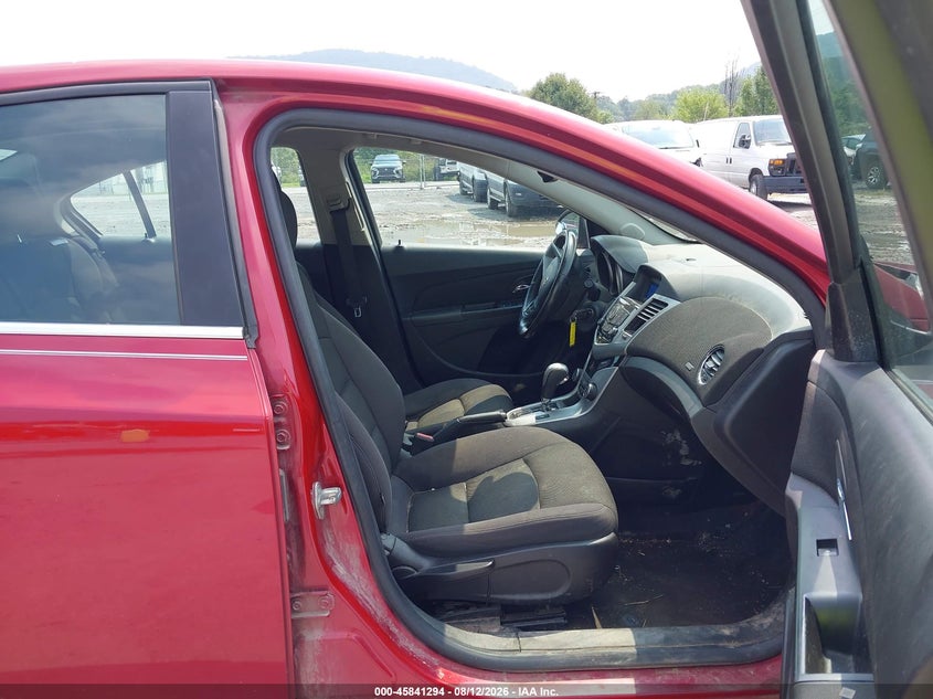 2013 CHEVROLET CRUZE auction photo 5