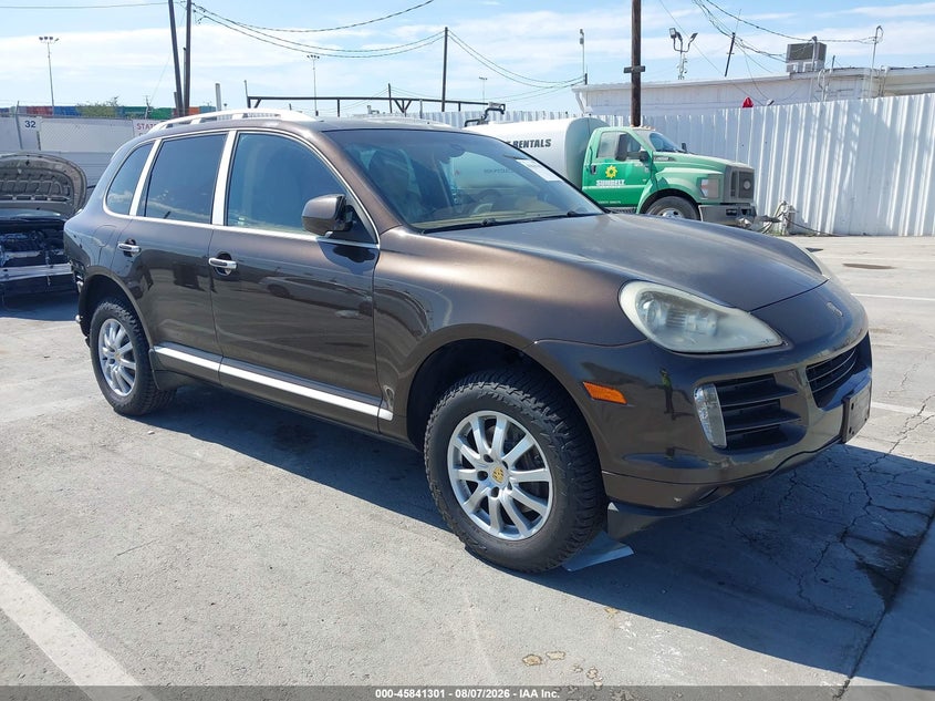 2010 Porsche Cayenne, Удар ззаду, IAAI, VIN WP1AA2AP1ALA03660