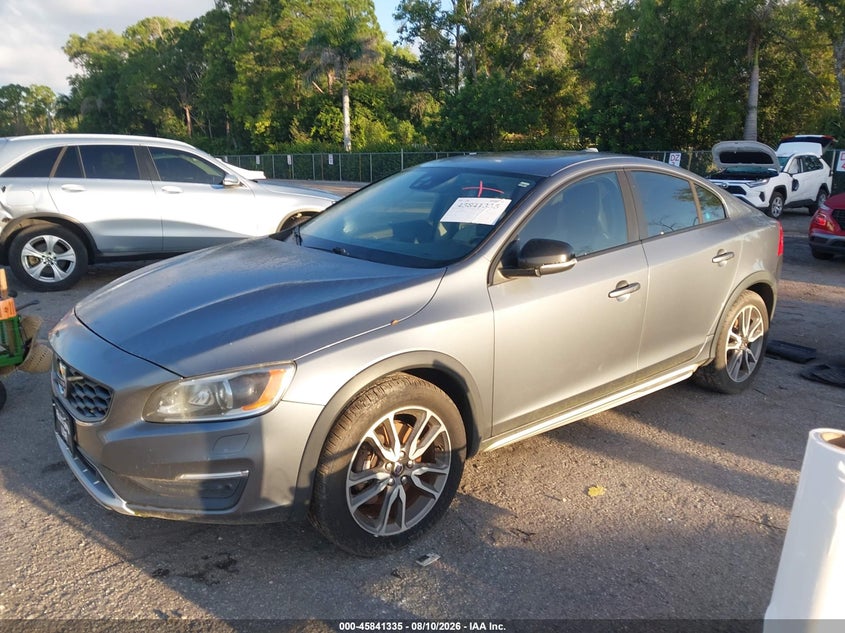 2016 VOLVO S60 CROSS COUNTRY auction photo 2