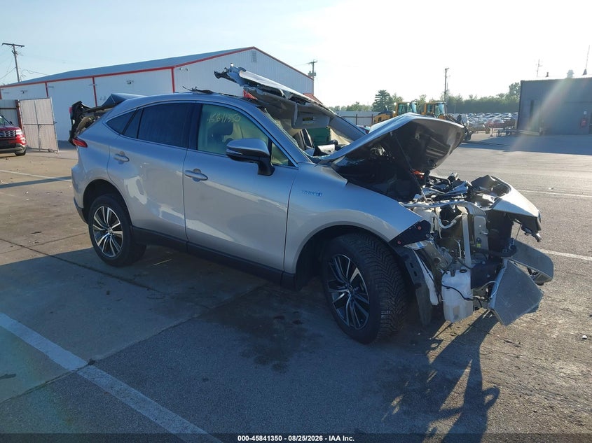 2021 Toyota Venza Le, Front & Rear, IAAI, VIN JTEAAAAH9MJ029584