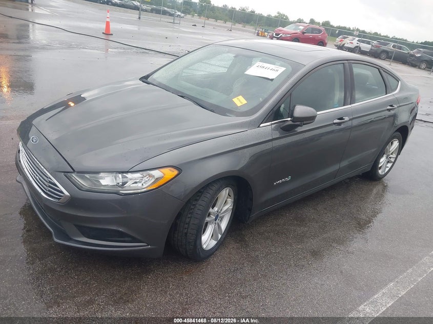 2018 Ford Fusion Hybrid Se, Right Front, IAAI, VIN 3FA6P0LU1JR155264 — photo 2