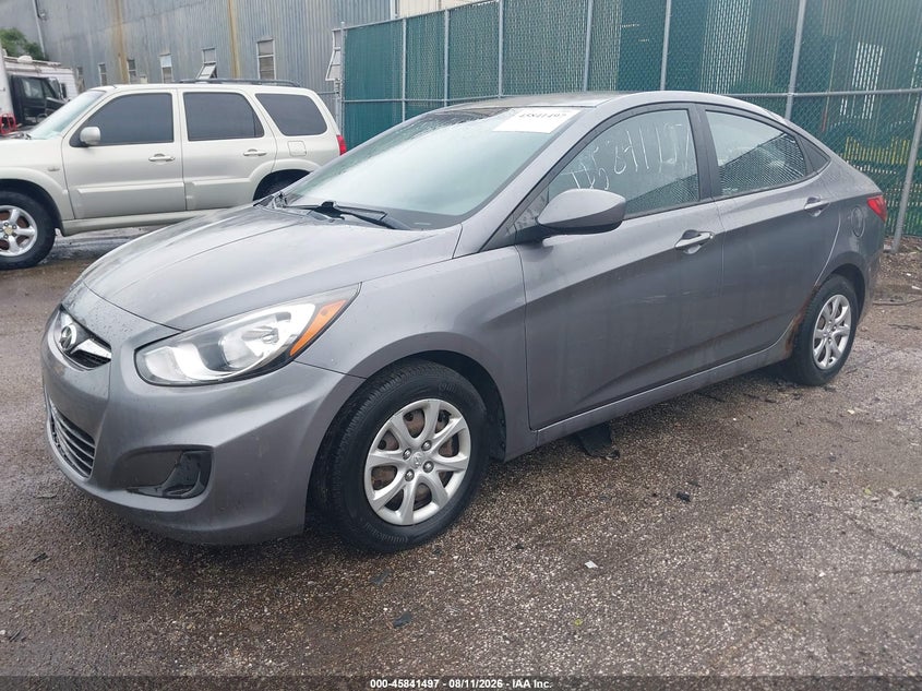 2014 HYUNDAI ACCENT auction photo 2