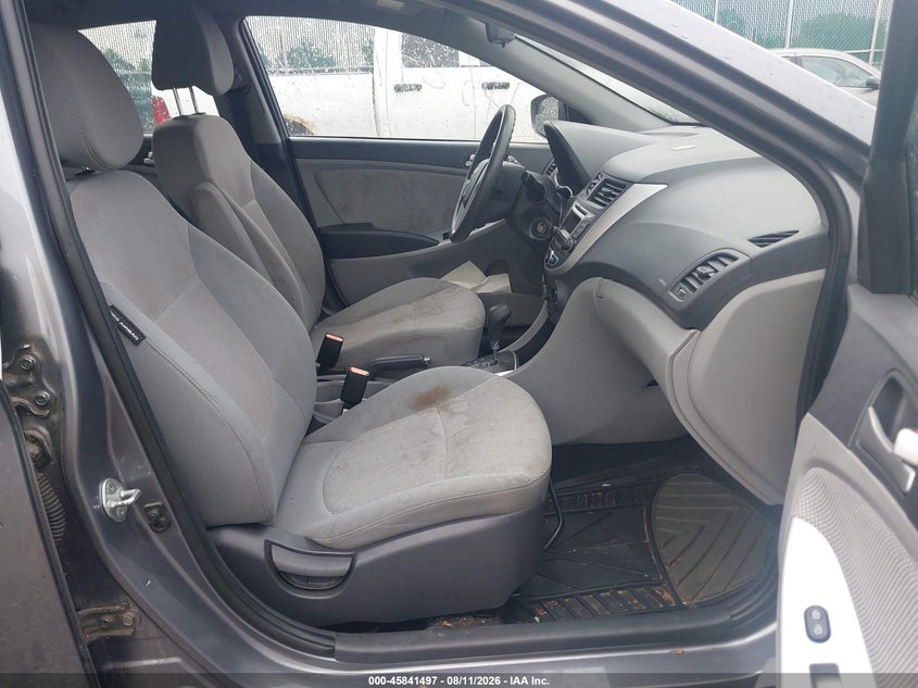 2014 HYUNDAI ACCENT auction photo 5