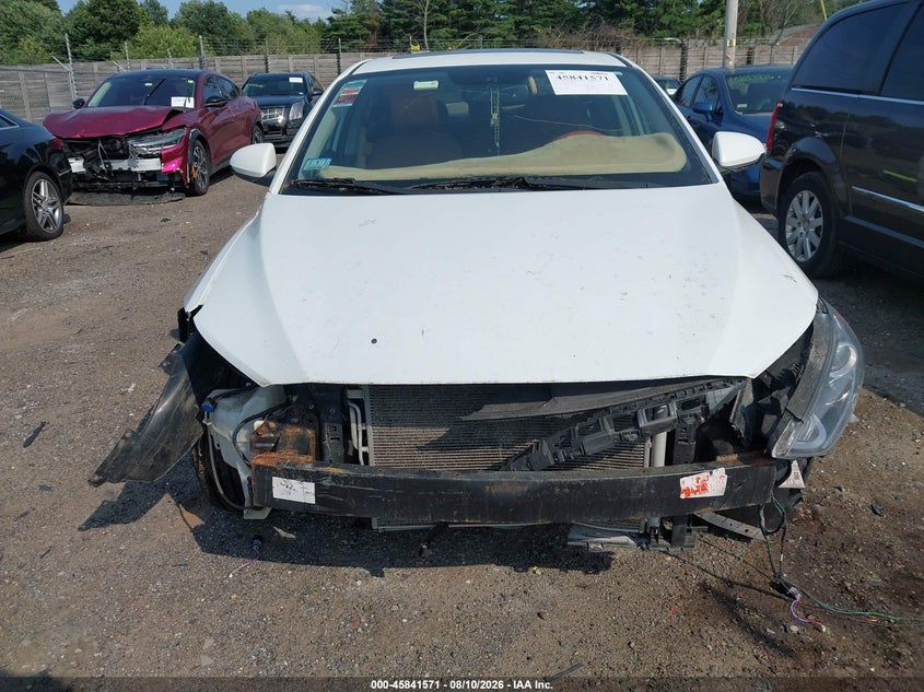 2017 HYUNDAI ELANTRA auction photo 6