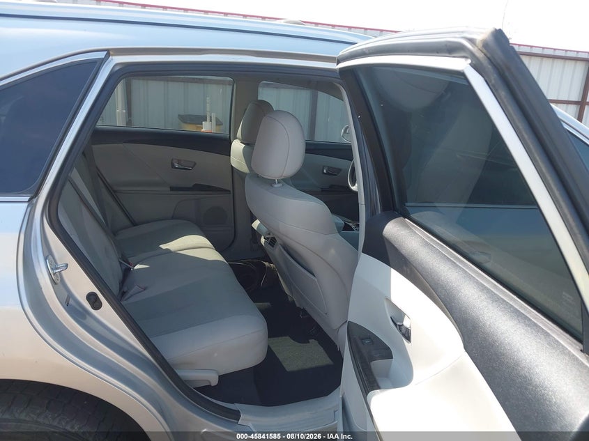 2013 TOYOTA VENZA auction photo 8