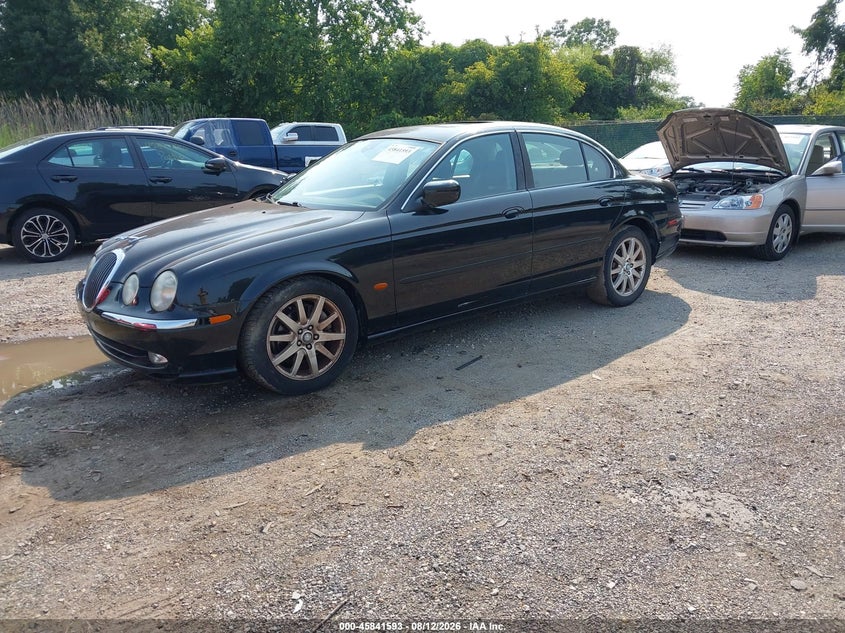 2000 Jaguar S-Type, Normal Wear & Tear, IAAI, VIN SAJDA01D6YGL46364 — photo 2