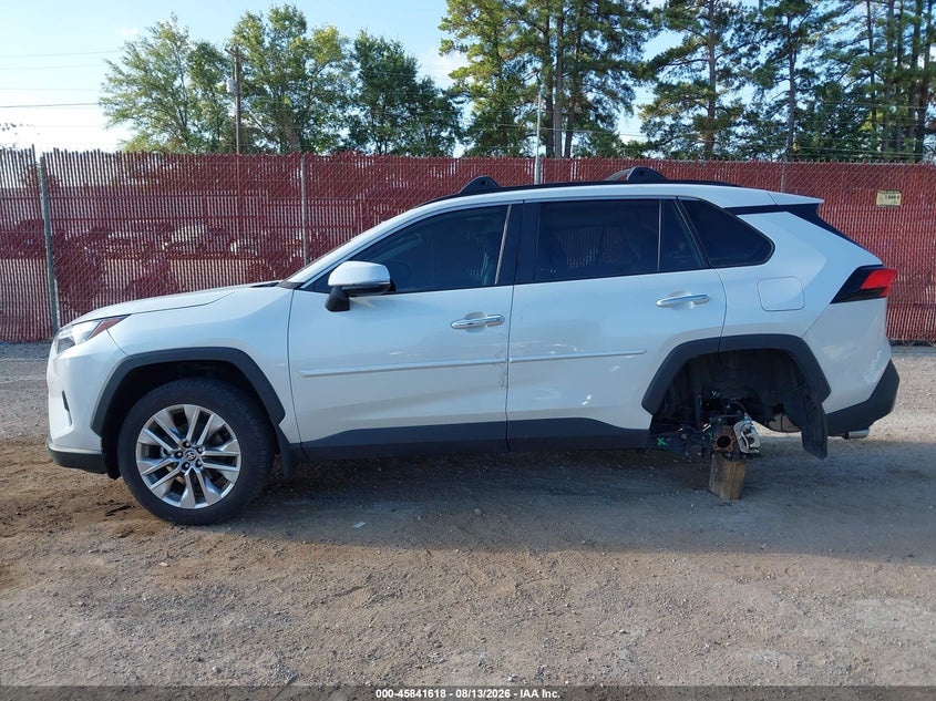 TOYOTA RAV4 - zdjęcie 15
