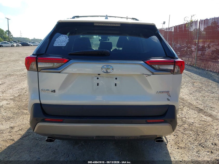 TOYOTA RAV4 - zdjęcie 18