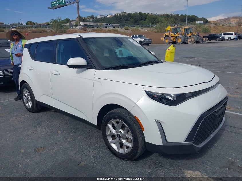 Vin: kndj23au3r7230024, lot: 46340623, kia soul lx 2024 img_1