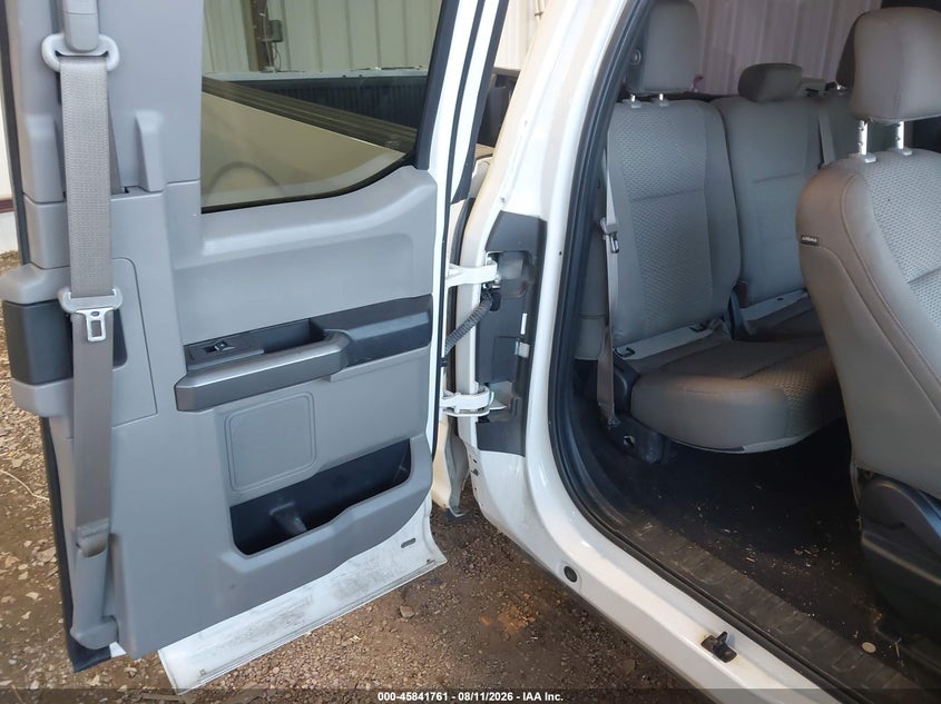 2016 FORD F-150 auction photo 8