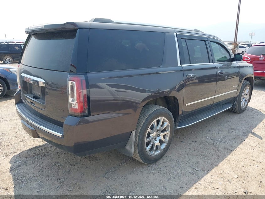 GMC YUKON XL - zdjęcie 4