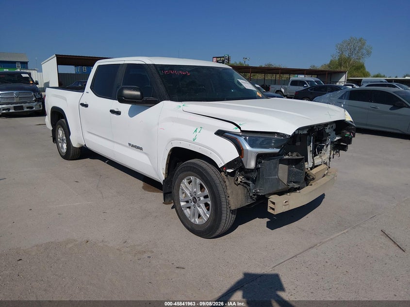 TOYOTA TUNDRA - zdjęcie 1
