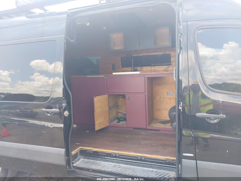 2015 MERCEDES-BENZ SPRINTER 2500 auction photo 8