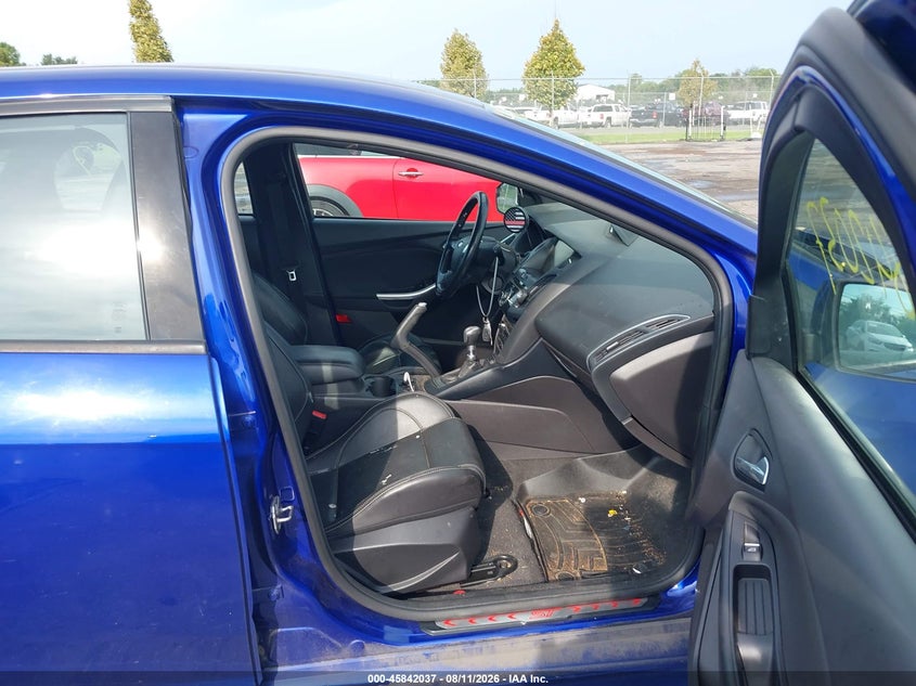 2014 FORD FOCUS ST auction photo 5
