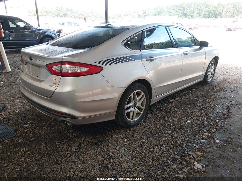 2016 FORD FUSION auction photo 4
