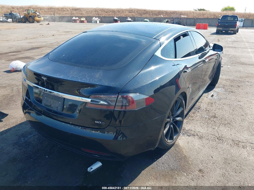 2017 TESLA MODEL S auction photo 4