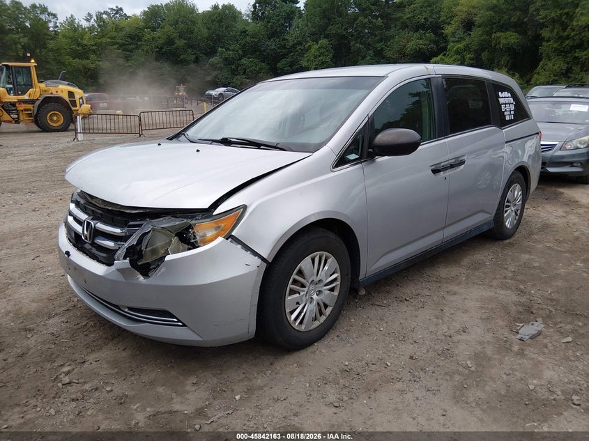 2015 Honda Odyssey, Front End, IAAI, VIN 5FNRL5H2XFB065076 — photo 2