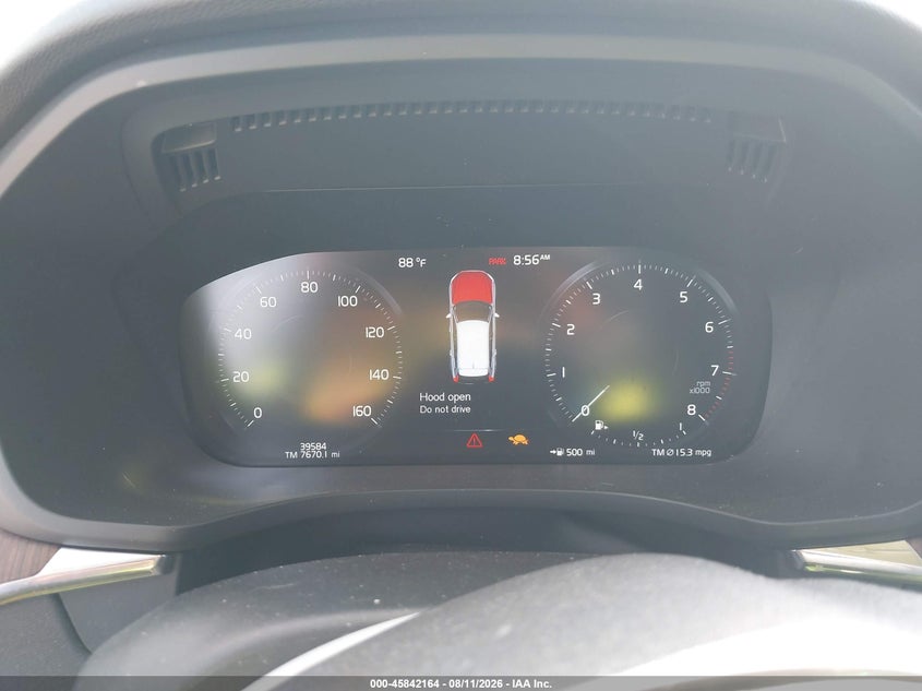 2021 VOLVO XC60 auction photo 7