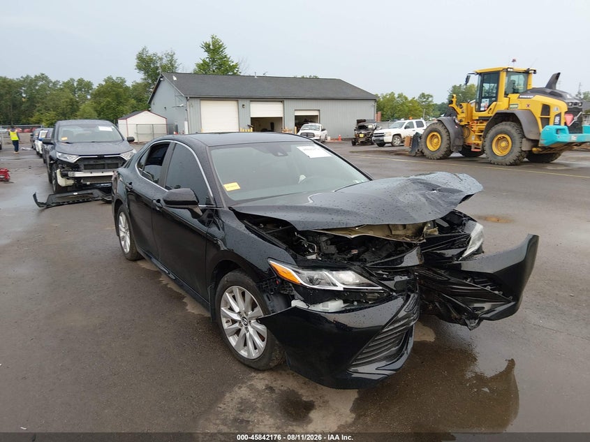 2019 TOYOTA CAMRY auction photo 1