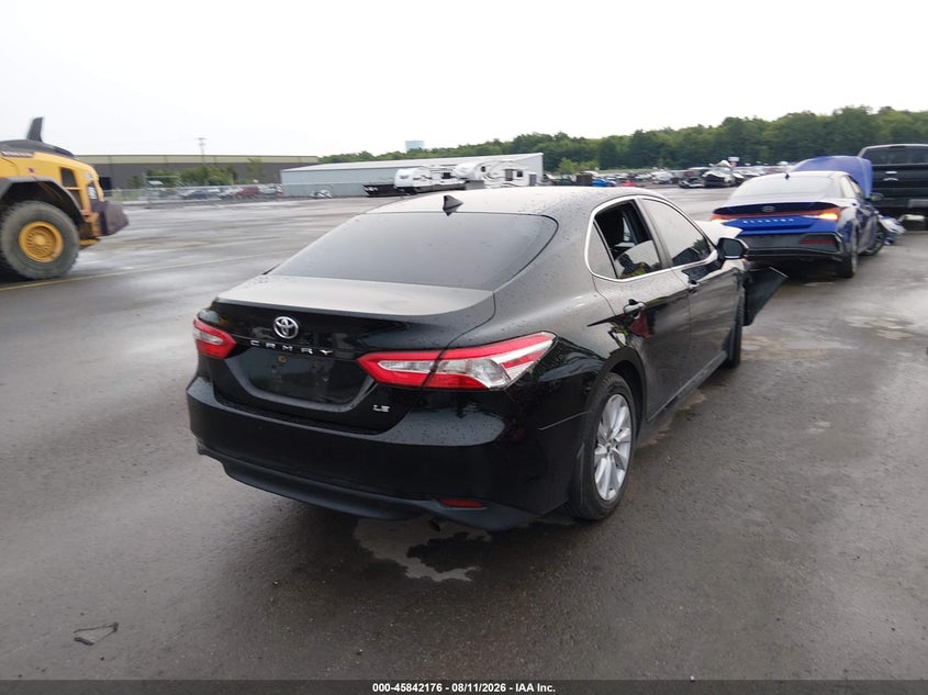 2019 TOYOTA CAMRY auction photo 4
