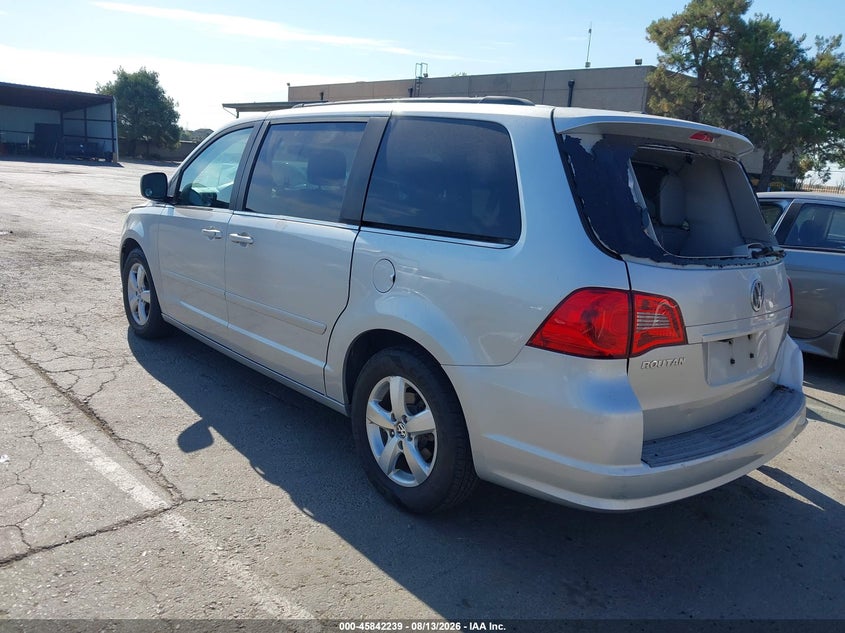 2011 VOLKSWAGEN ROUTAN — zdjęcie 3
