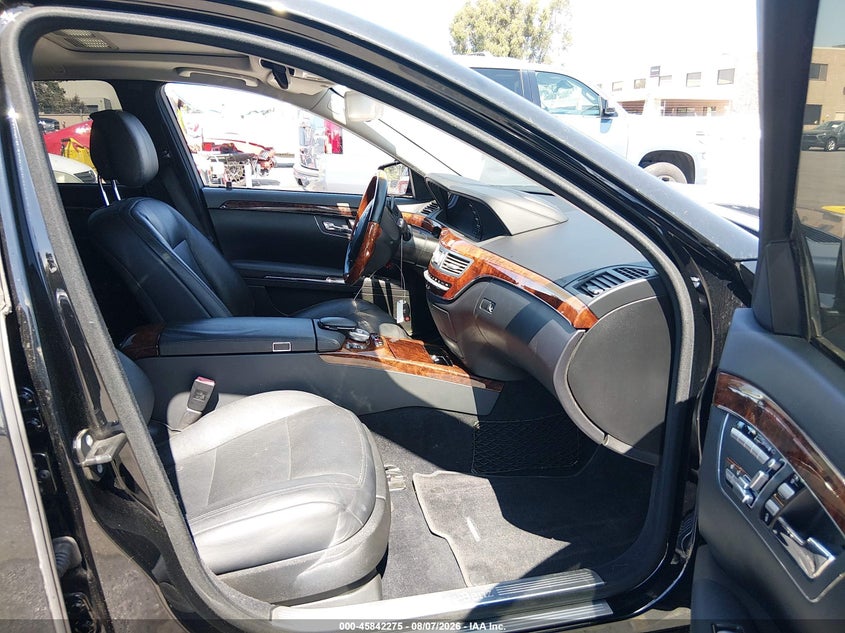 2010 MERCEDES-BENZ S 550 auction photo 5