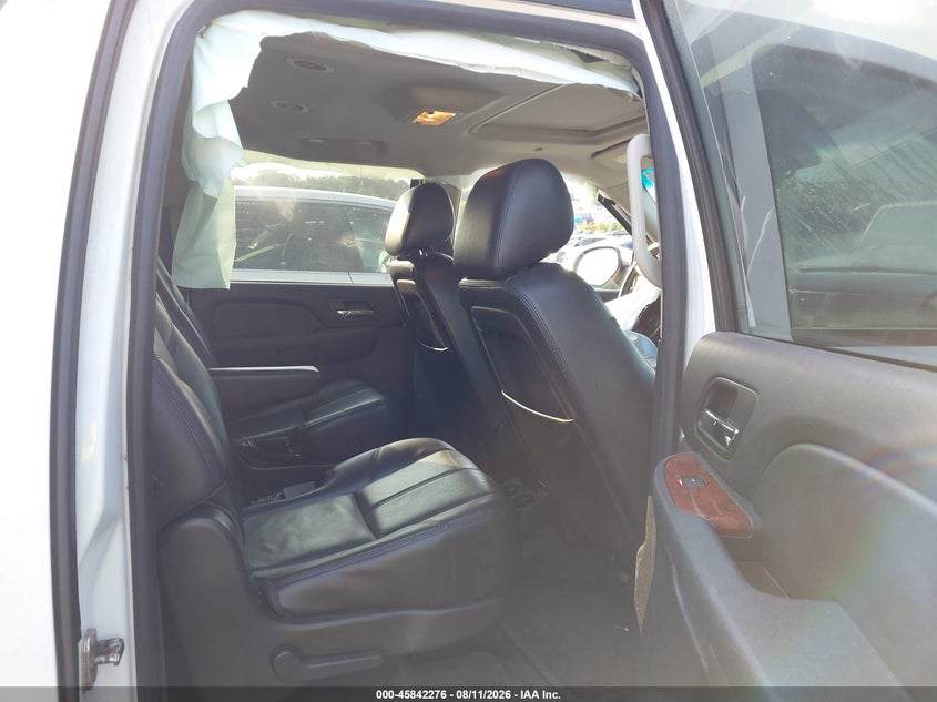 CHEVROLET SUBURBAN 2014 VIN 1GNSCJE03ER232102