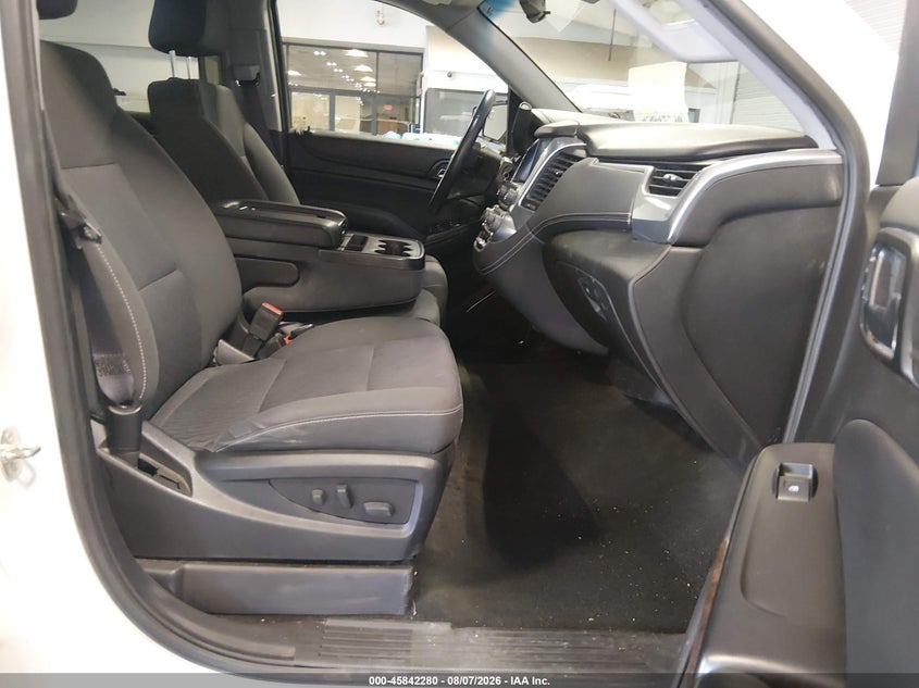 2017 CHEVROLET TAHOE auction photo 5