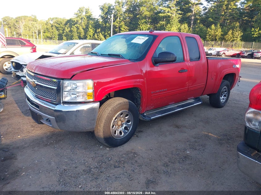 2012 CHEVROLET SILVERADO 1500 auction photo 2